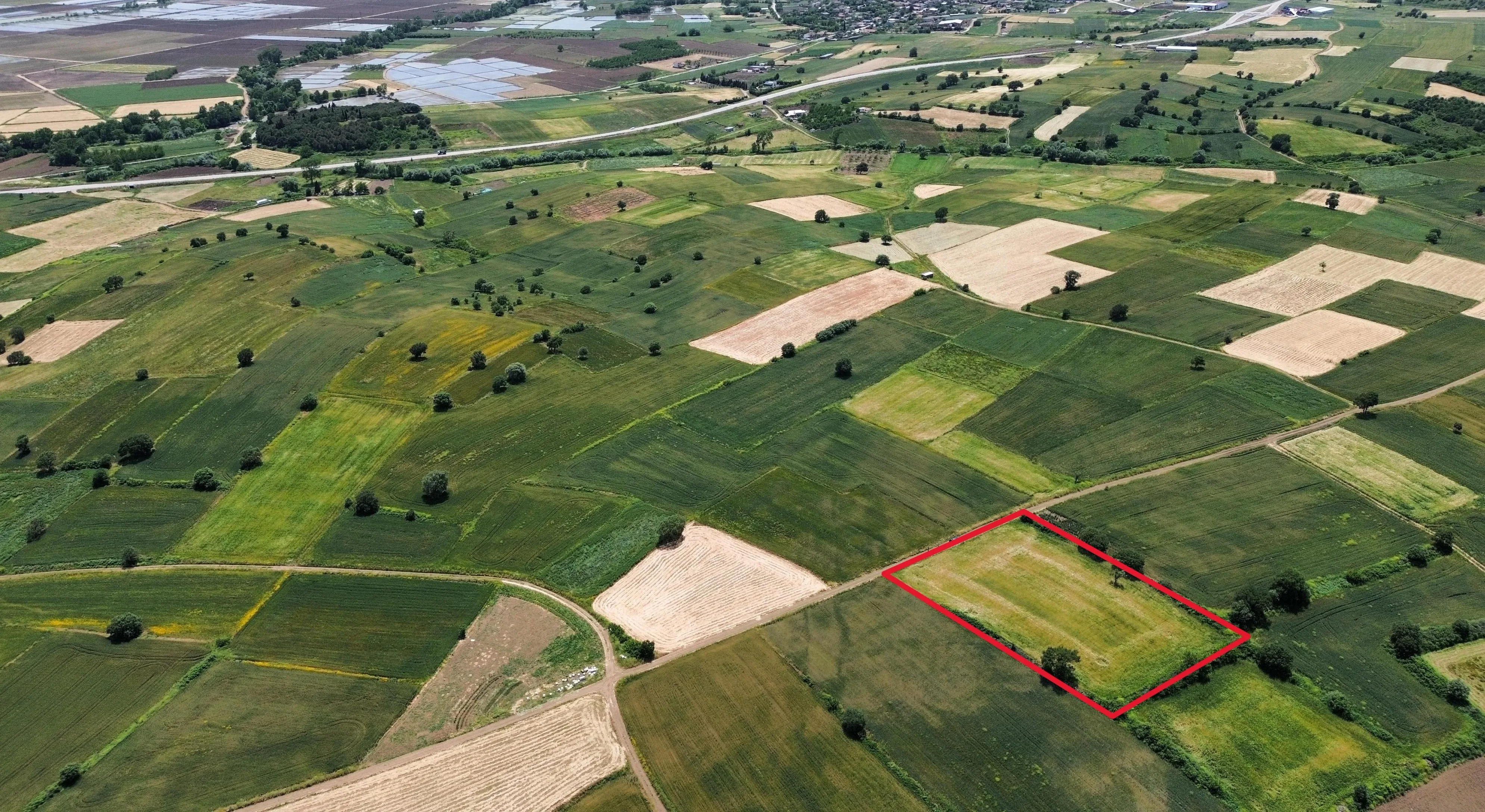 BİGA GÜLEÇ'TE BÖLGEYE HAKİM KONUMDA SATILIK 4916 M2 ARAZİ